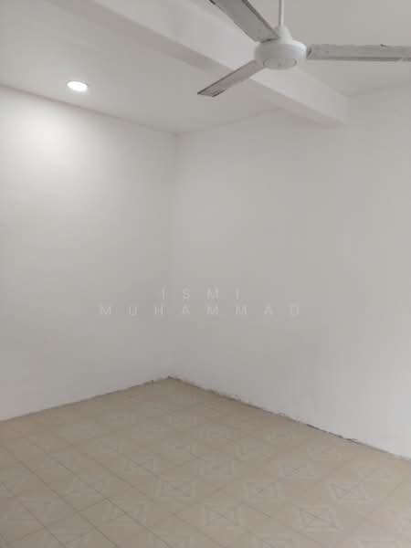 Taman Paroi Jaya untuk Untuk Dijual - RM 330,000, Mac 2026 - Interior - PropertyGuru.com.my