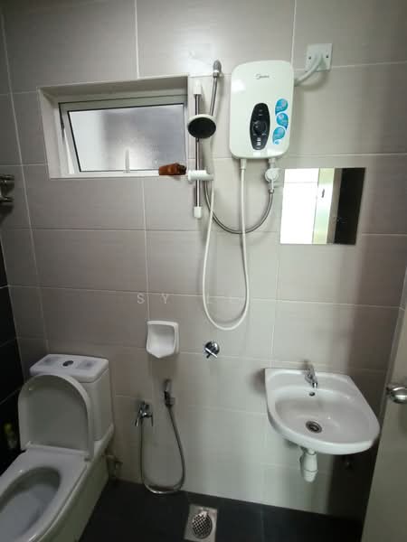 Condominium for Rent at Ehsan Residence - SY Lee - Bathroom - PropertyGuru.com.my
