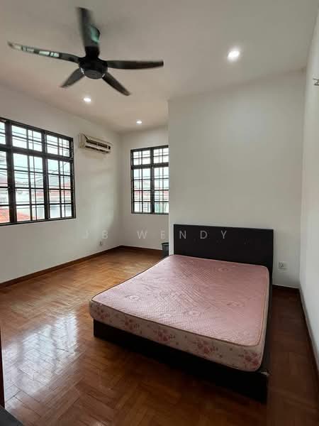 Taman Pelangi Indah untuk Untuk Dijual - RM 985,000, Mac 2026 - Bedroom - PropertyGuru.com.my