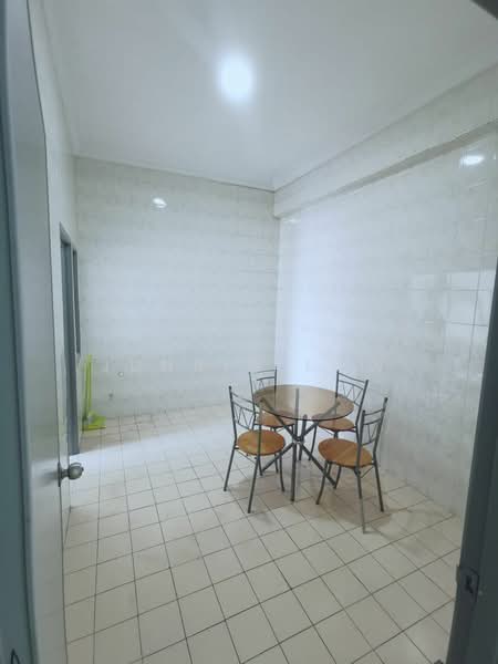 Condominium for Sale at Putra Indah Condominium - Junbin Low - Dining Room - PropertyGuru.com.my