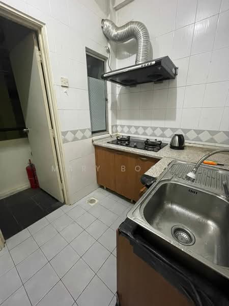 Apartment for Sale at MJC Courtyard Sanctuary - Mary Boon - Kitchen - PropertyGuru.com.my