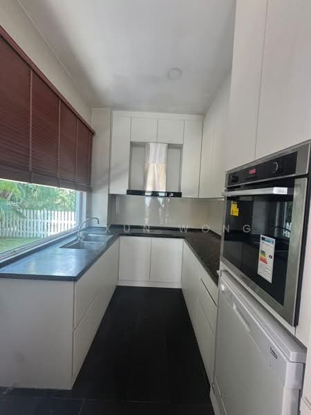 East Ledang untuk Untuk Dijual - RM 4,500,000, Mac 2026 - Kitchen - PropertyGuru.com.my