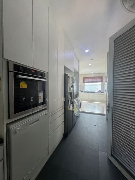 East Ledang untuk Untuk Dijual - RM 4,500,000, Mac 2026 - Kitchen - PropertyGuru.com.my