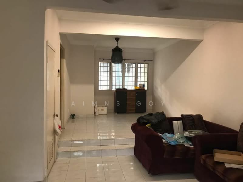 2-storey Terraced House for Sale in SS18 (Subang Jaya) - Aimns Goy - Living Room - PropertyGuru.com.my