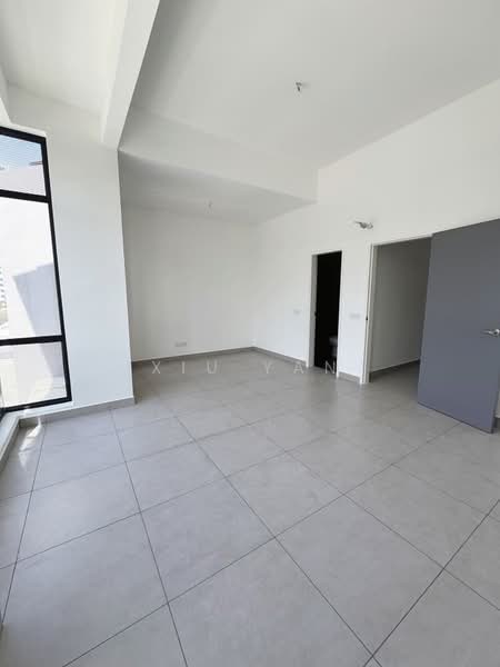 2-storey Terraced House for Sale in Taman Mount Austin (Tebrau) - Xiu Yan - PropertyGuru.com.my