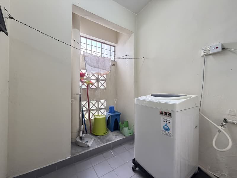 Condominium for Rent at Danau Permai - Cindy Tan - Yard - PropertyGuru.com.my