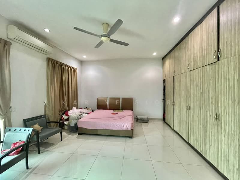 Semi-Detached House for Sale in Taman Nusa Bestari (Iskandar Puteri (Nusajaya)) - Karine Sior - Bedroom - PropertyGuru.com.my