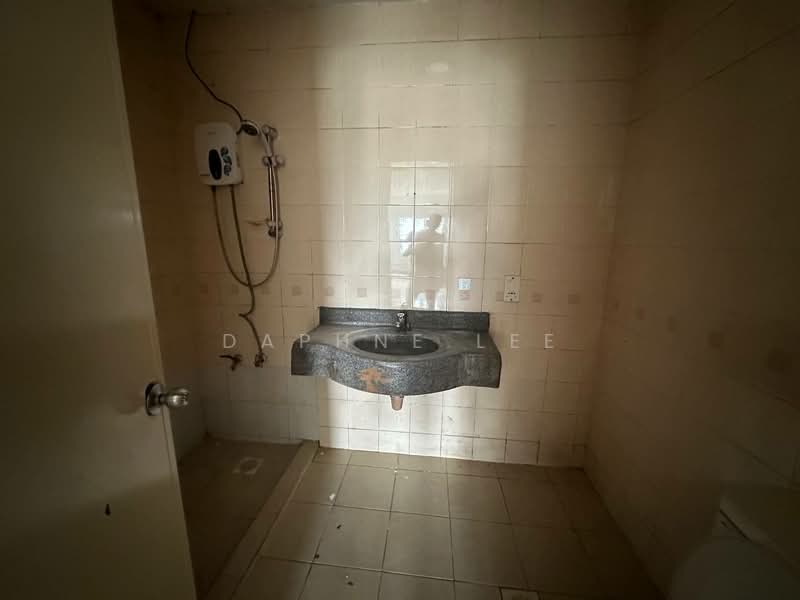 Condominium for Rent at Polo Park - Daphne Lee - Bathroom - PropertyGuru.com.my
