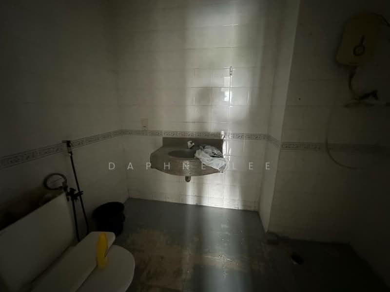 Condominium for Rent at Polo Park - Daphne Lee - Bathroom - PropertyGuru.com.my