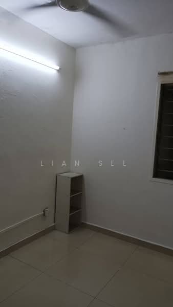 Seroja untuk Untuk Disewa - RM 1,000 /bulan, Apr 2026 - Interior - PropertyGuru.com.my