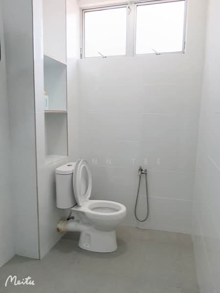 Taman Bayu Mutiara untuk Untuk Disewa - RM 2,400 /bulan, Mac 2026 - Bathroom - PropertyGuru.com.my