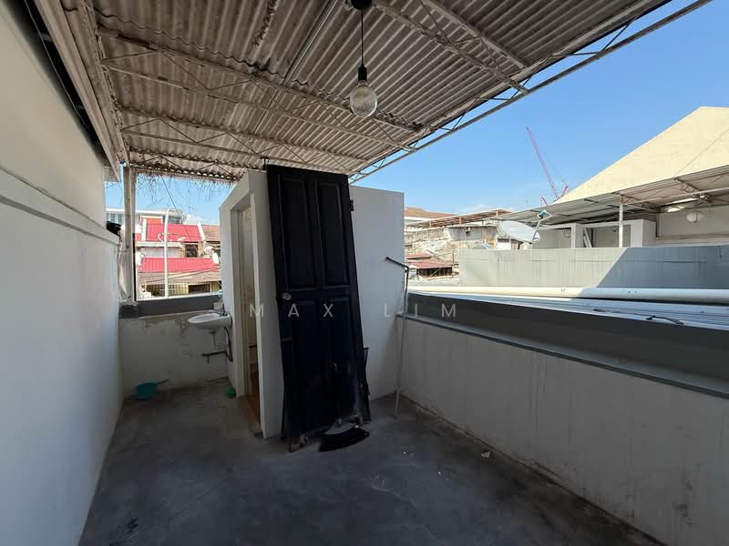 2 Storey Heritage Shop House @ Lebuh Tye Sin Georgetown untuk Untuk Disewa - RM 6,200 /bulan, Apr 2026 - Balcony - PropertyGuru.com.my