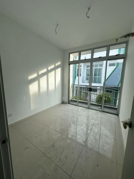 2-storey Terraced House for Sale in Setia Eco Cascadia (Tebrau) - Ee Fong Toh - Balcony - PropertyGuru.com.my