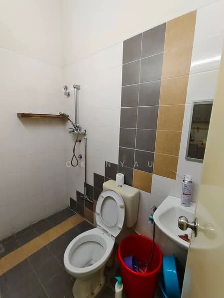 2-storey Terraced House for Rent in Ipoh (Perak) - Ck Nyau - Bathroom - PropertyGuru.com.my