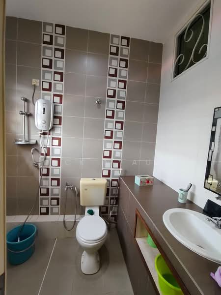 2-storey Terraced House for Rent in Ipoh (Perak) - Ck Nyau - Bathroom - PropertyGuru.com.my