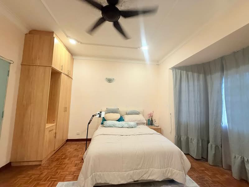 2-storey Terraced House for Sale in Seksyen 7 (Shah Alam) - Sue Arifin - Bedroom - PropertyGuru.com.my