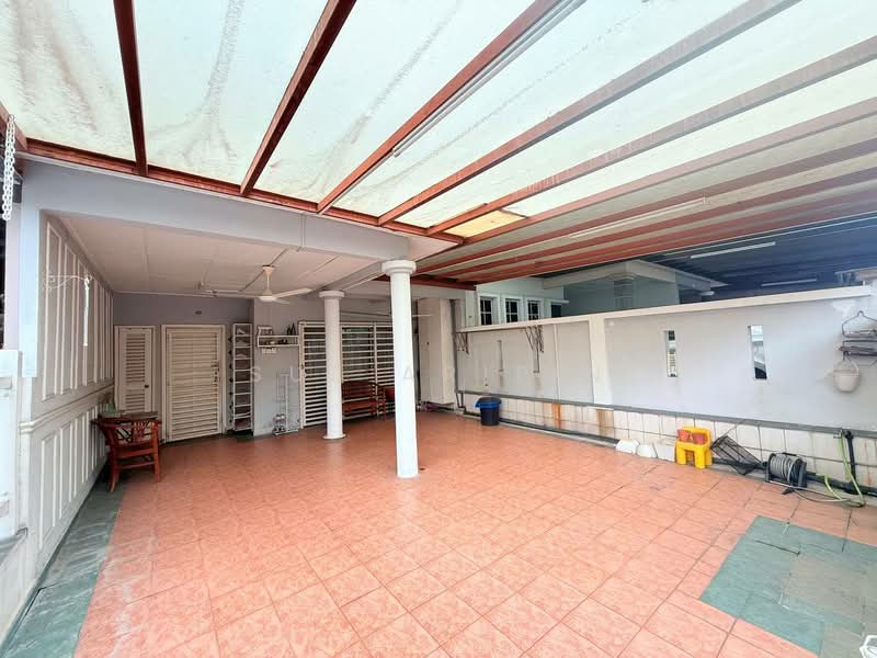 2-storey Terraced House for Sale in Seksyen 7 (Shah Alam) - Sue Arifin - Exterior - PropertyGuru.com.my