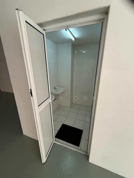 Pejabat untuk Disewa di Ara Damansara (Petaling Jaya) - Gary Goh - Bathroom - PropertyGuru.com.my