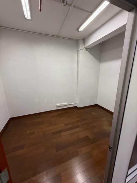 For Rent - Oasis Square