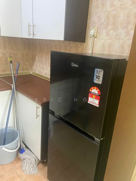 Apartment for Rent at Pangsapuri Saraka - Eric How - Kitchen - PropertyGuru.com.my