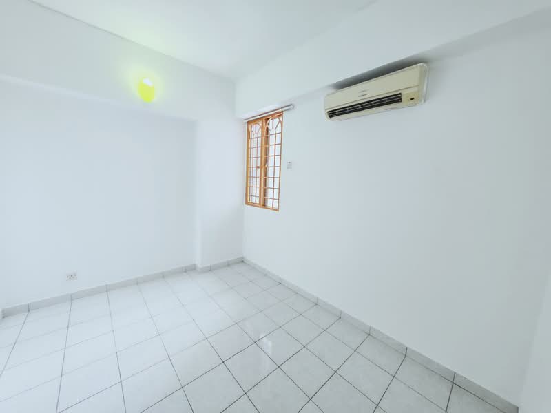 Apartment for Rent at Plaza Indah Apartment - Sky Lim - PropertyGuru.com.my