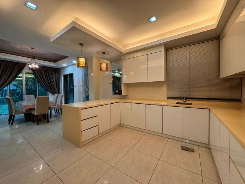Semi-Detached House for Sale in 16 Sierra (Puchong) - Alan Chan - Kitchen - PropertyGuru.com.my