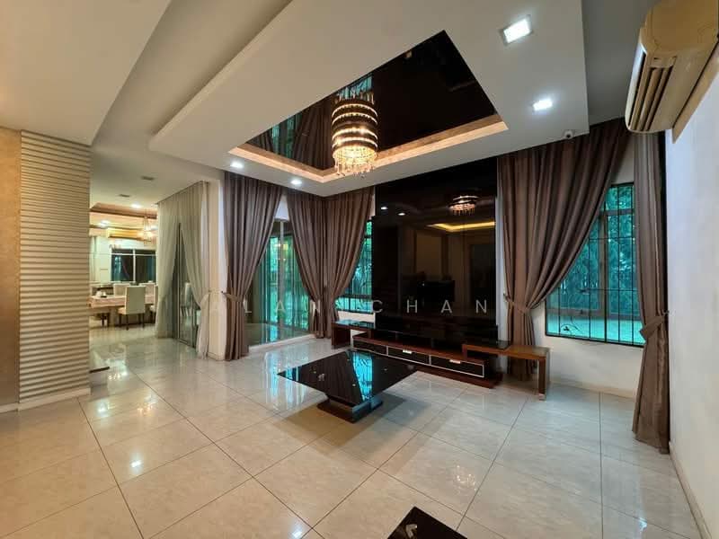 Semi-Detached House for Sale in 16 Sierra (Puchong) - Alan Chan - Living Room - PropertyGuru.com.my