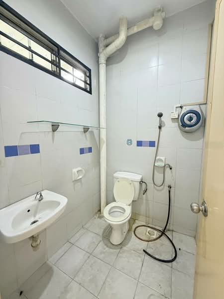 Rumah Teres untuk Dijual di Taman Desa Tebrau (Tebrau) - Kang Wen Xiang - Bathroom - PropertyGuru.com.my