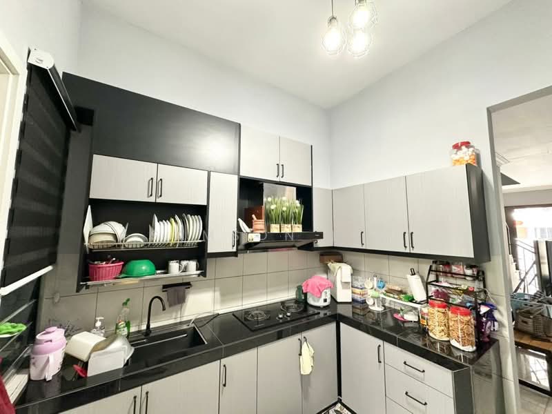 Rumah Teres 2 Tingkat untuk Dijual di Rawang (Selangor) - Samson Lee - Kitchen - PropertyGuru.com.my