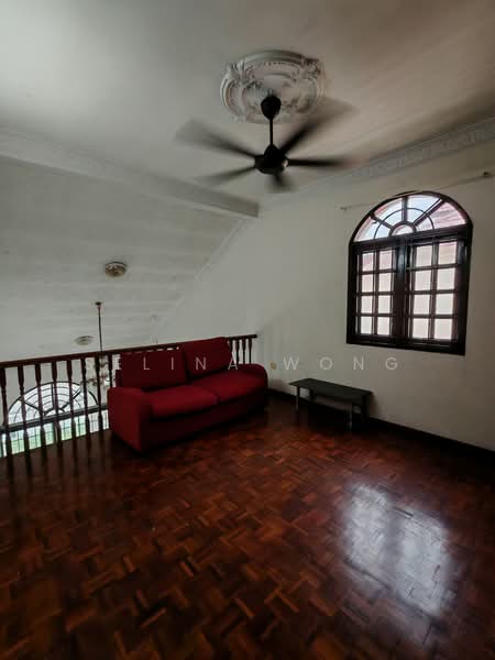 Rumah Berkembar untuk Dijual di Taman Kin Mee (Ipoh) - Selina Wong - Living Room - PropertyGuru.com.my