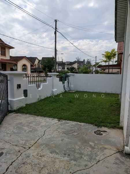 Rumah Berkembar untuk Dijual di Taman Kin Mee (Ipoh) - Selina Wong - Exterior - PropertyGuru.com.my