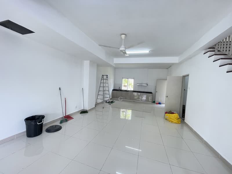 2-storey Terraced House for Rent in Cybersouth (Dengkil) - MckayC TEH - Kitchen - PropertyGuru.com.my