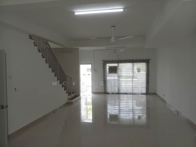 2-storey Terraced House for Rent in Cybersouth (Dengkil) - MckayC TEH - Living Room - PropertyGuru.com.my
