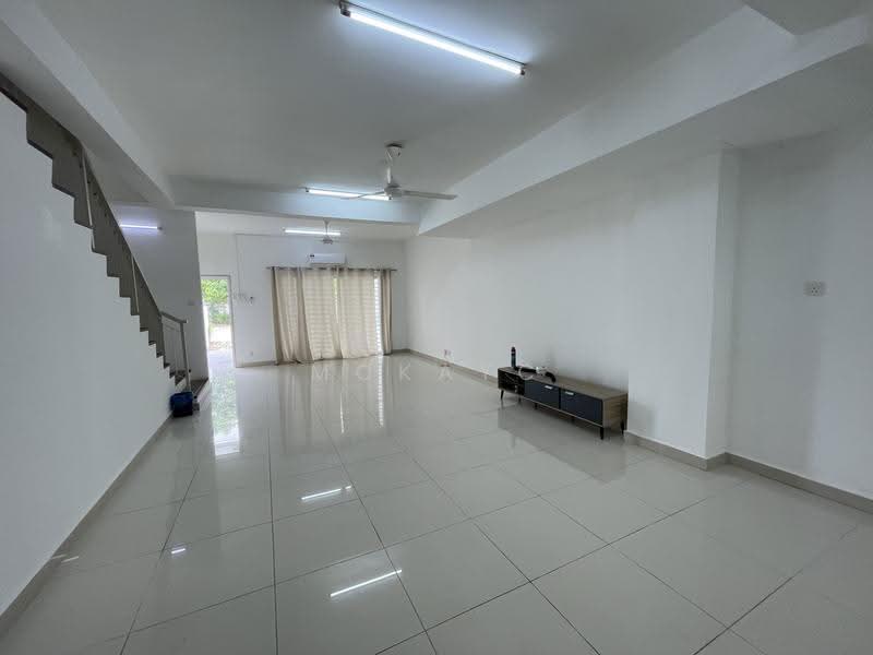 2-storey Terraced House for Rent in Cybersouth (Dengkil) - MckayC TEH - Living Room - PropertyGuru.com.my