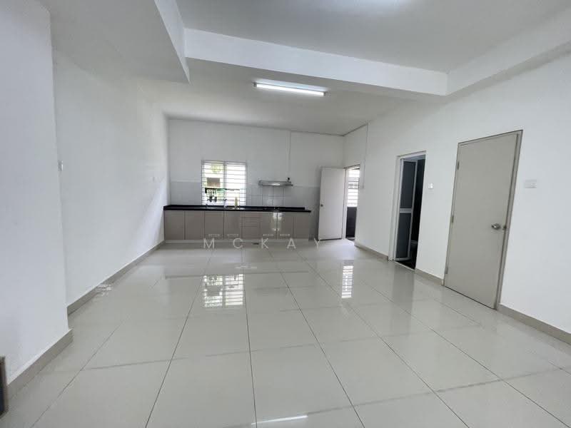 2-storey Terraced House for Rent in Cybersouth (Dengkil) - MckayC TEH - Kitchen - PropertyGuru.com.my