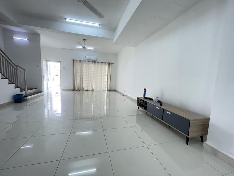 2-storey Terraced House for Rent in Cybersouth (Dengkil) - MckayC TEH - PropertyGuru.com.my
