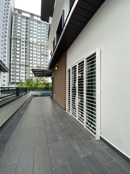 Semi-Detached House for Rent in Puchong (Selangor) - Apple Chang - Exterior - PropertyGuru.com.my