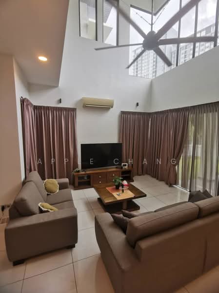 Semi-Detached House for Rent in 16 Sierra (Puchong) - Apple Chang - Living Room - PropertyGuru.com.my