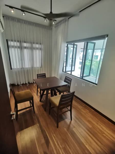 Semi-Detached House for Rent in 16 Sierra (Puchong) - Apple Chang - Dining Room - PropertyGuru.com.my
