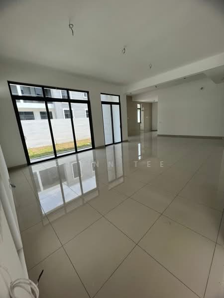 Taman Jasa Ria (Garden Villas) untuk Untuk Dijual - RM 1,150,000, Mac 2026 - Living Room - PropertyGuru.com.my
