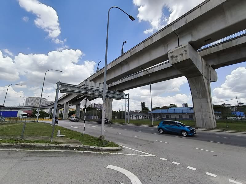 Office for Sale in Kampung Baru Seri Kembangan (Seri Kembangan) - Henry Chia - PropertyGuru.com.my