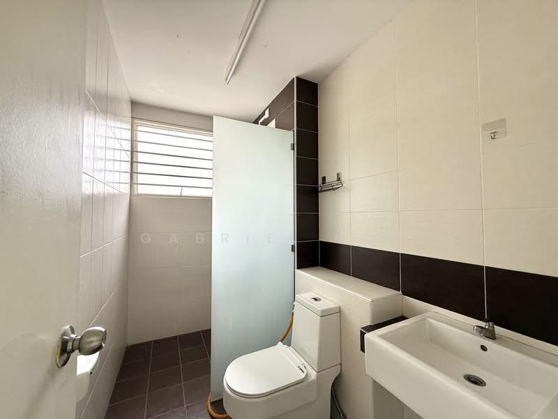 Semi-Detached House for Sale in Setia Impian (Setia Alam) - GABRIEL GOH - Bathroom - PropertyGuru.com.my