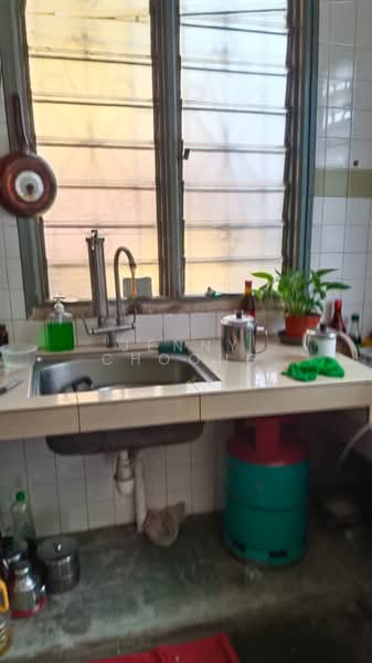 Terraced House for Sale in Taman Seraya (Ampang) - Jenny Choong - Kitchen - PropertyGuru.com.my