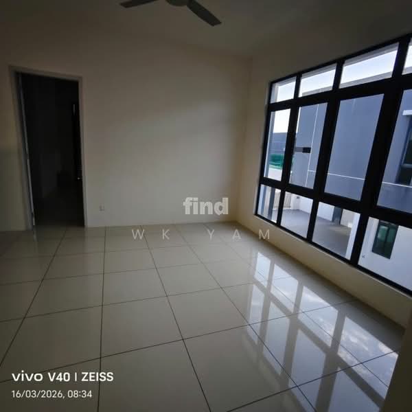 Semi-D For Rent @ Bukit Mertajam, Taman Santuari untuk Untuk Disewa - RM 2,500 /bulan, Mac 2026 - Living Room - PropertyGuru.com.my