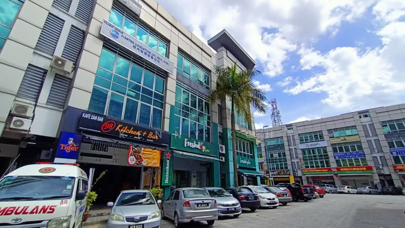 Shop for Rent in Bandar Puteri Puchong (Puchong) - Kenny Koh - Exterior - PropertyGuru.com.my