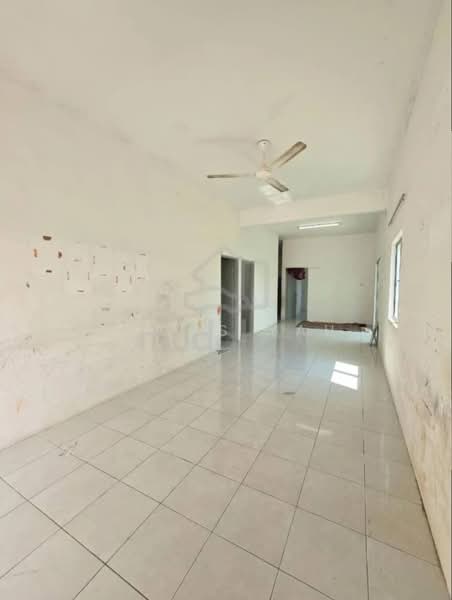 Tanjung Andaman @ Tg Rambutan untuk Untuk Dijual - RM 348,000, Apr 2026 - Living Room - PropertyGuru.com.my