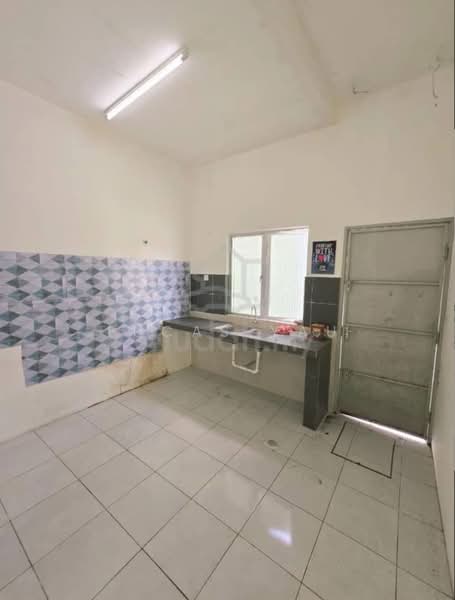 Tanjung Andaman @ Tg Rambutan untuk Untuk Dijual - RM 348,000, Apr 2026 - Kitchen - PropertyGuru.com.my