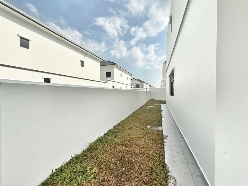Cluster House for Sale in Eco Botanic 2 (Iskandar Puteri (Nusajaya)) - Tok CJ - Exterior - PropertyGuru.com.my