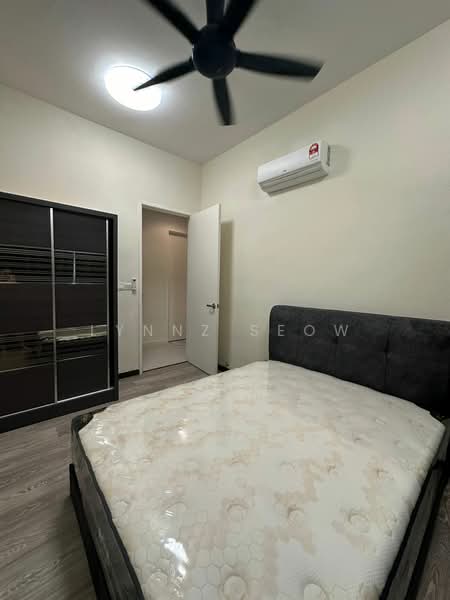 Condominium for Rent at Iconic Skies - Lynnz Seow - Bedroom - PropertyGuru.com.my