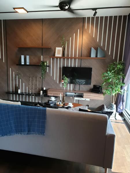 V Residence Suites @ Sunway Velocity untuk Untuk Dijual - RM 650,000, Mac 2026 - Living Room - PropertyGuru.com.my